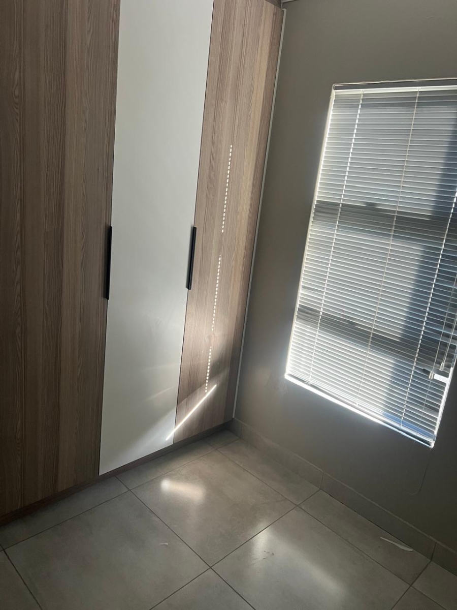 To Let 3 Bedroom Property for Rent in Ellaton North West